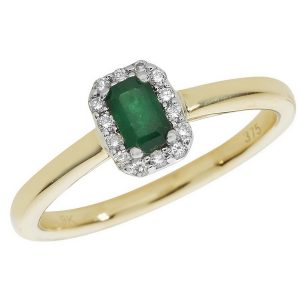 Diamond and Octagon Shaped Emerald Cluster Style Ring in 9ct Yellow Gold